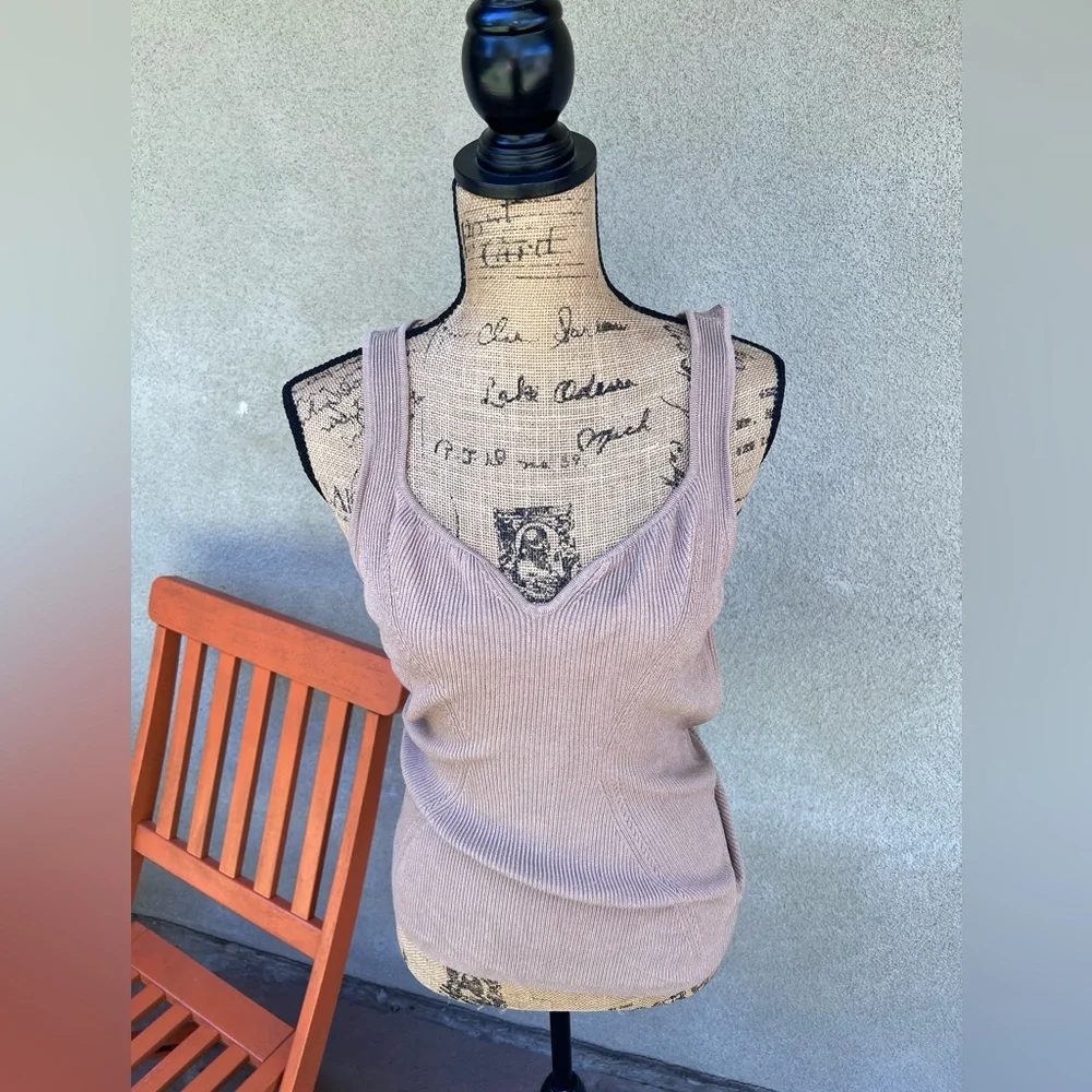 White House Black Market Sweetheart Tank - Picture 3 of 15